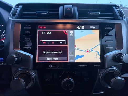 Certified 2024 Toyota 4Runner SR5 Premium image 9