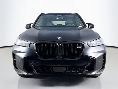Used 2025 BMW X5 M60i w/ Climate Comfort Package image 2