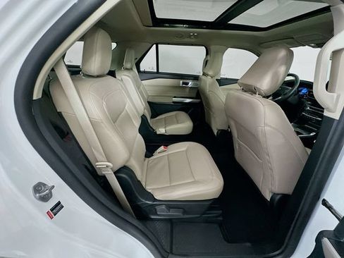 Certified 2023 Ford Explorer Limited w/ Limited Technology Package AWD/4WD image 36