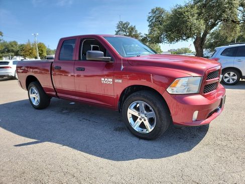 Used 2013 RAM 1500 Express AWD/4WD image 3