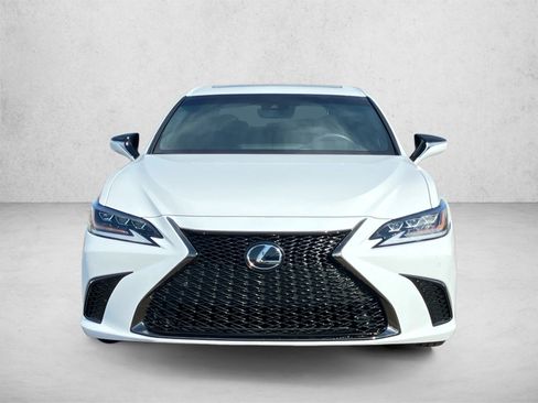 Used 2020 Lexus ES 350 F Sport w/ Accessory Package FWD image 2