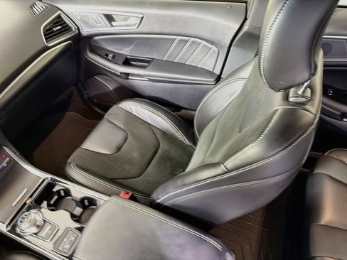 Used 2019 Ford Edge ST w/ Equipment Group 401A AWD/4WD image 29