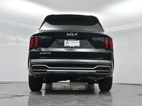 Used 2023 Kia Sorento S w/ Panoramic Sunroof Package FWD image 58