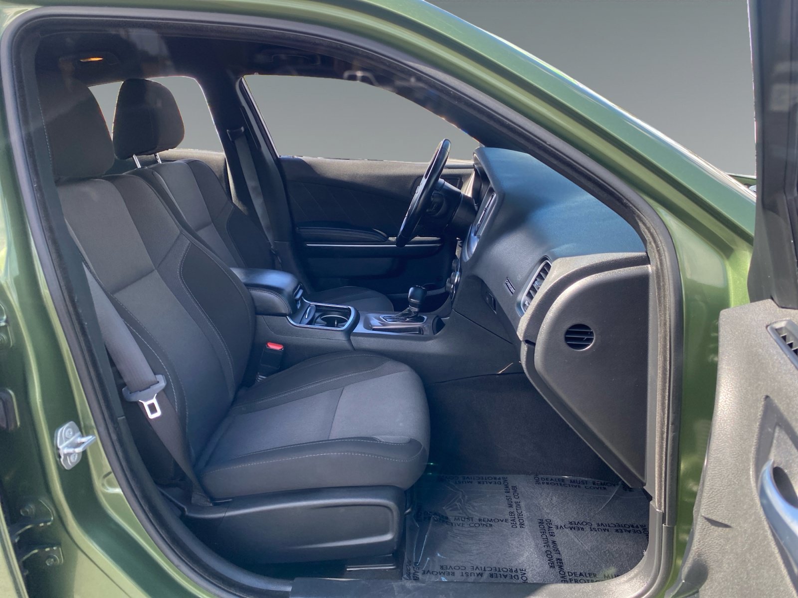 Used 2022 Dodge Charger SXT RWD image 15