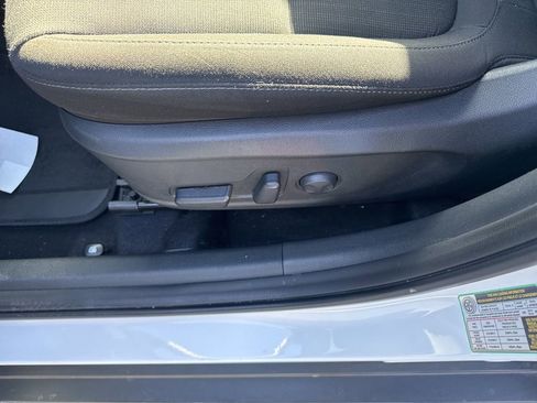 Used 2023 Hyundai Kona SEL w/ Cargo Package image 5