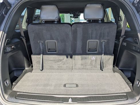 Used 2021 Jeep Grand Cherokee L Laredo image 13