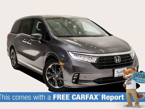 Used 2023 Honda Odyssey Elite image 2