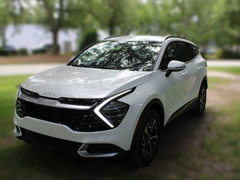 New 2025 Kia Sportage EX image 15