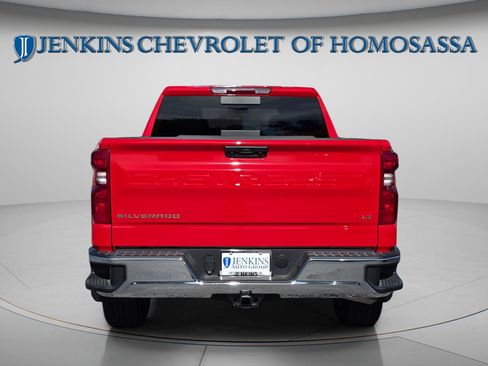 New 2026 Chevrolet Silverado 1500 LT w/ Convenience Package II image 4