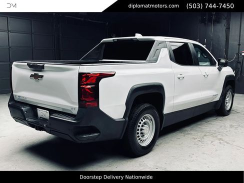 Used 2024 Chevrolet Silverado EV W/T AWD/4WD image 7