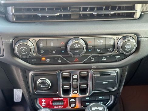 New 2026 Jeep Wrangler Unlimited Rubicon 392 image 33