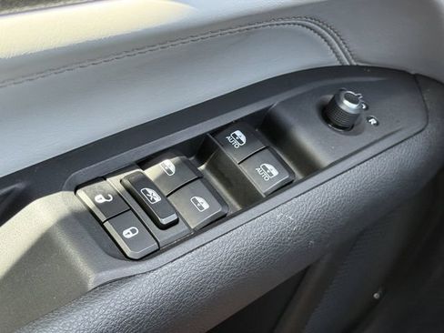 Certified 2024 Jeep Compass Limited AWD/4WD image 23