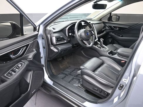 Used 2021 Subaru Outback Limited AWD/4WD image 11