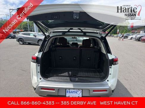 Certified 2023 Nissan Pathfinder Platinum AWD/4WD image 23