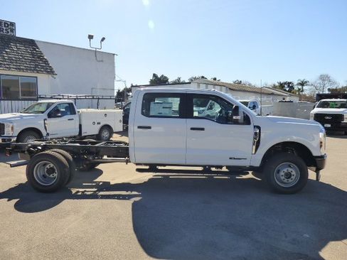 New 2026 Ford F350 XL image 2