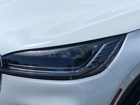 New 2026 Lincoln Aviator 2WD image 4