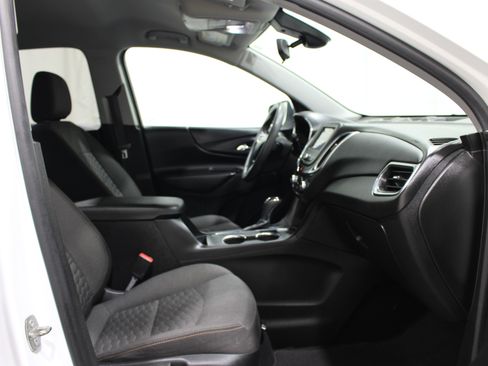 Used 2021 Chevrolet Equinox LT w/ LPO, Cargo Package AWD/4WD image 25