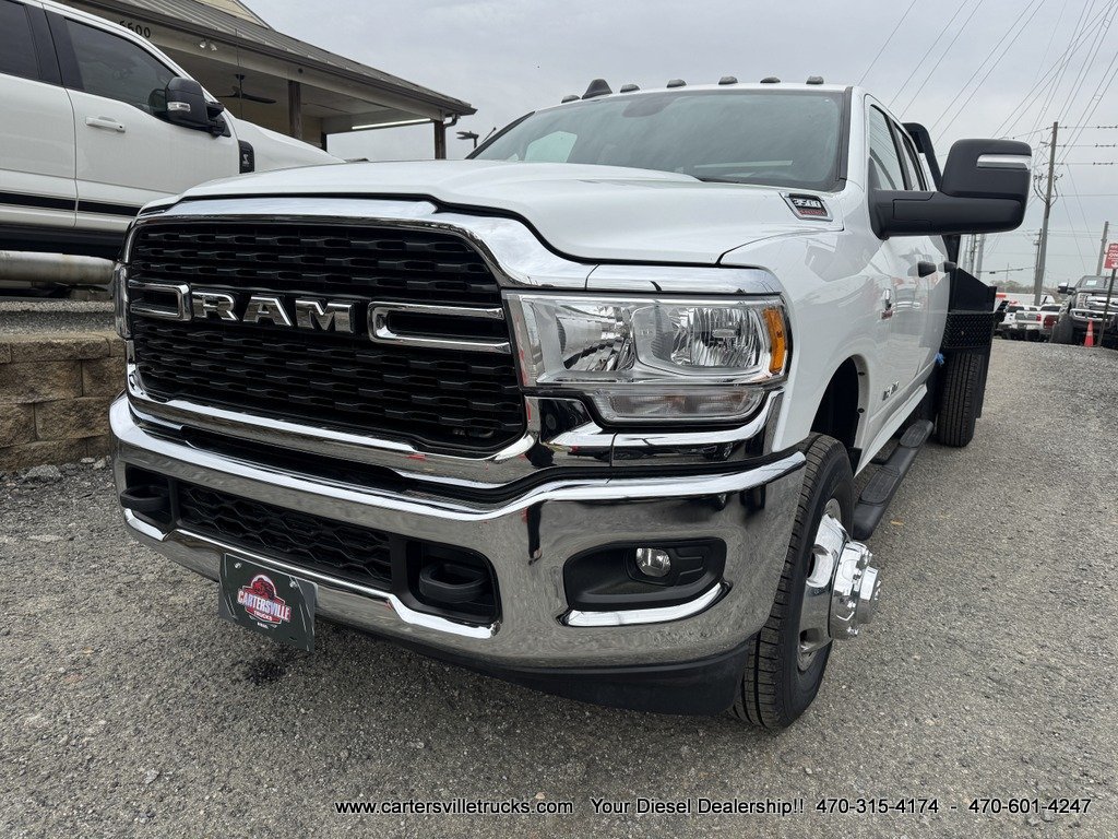 Used 2023 RAM 3500 SLT w/ Quick Order Package 2YG SLT AWD/4WD image 4