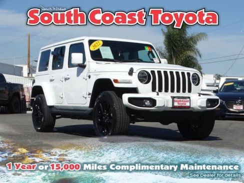 Used 2022 Jeep Wrangler Unlimited Sahara image 1