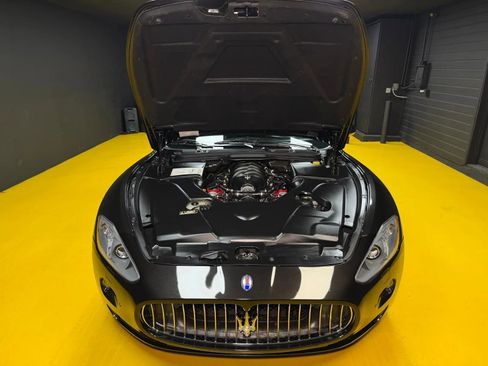 Used 2013 Maserati GranTurismo Convertible RWD image 37