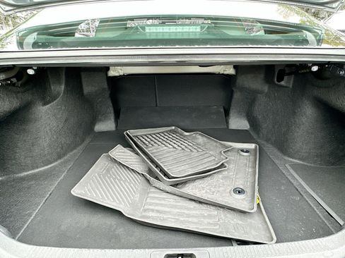 Used 2025 Toyota Camry SE image 23