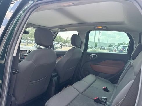 Used 2014 FIAT 500L Trekking w/ Popular Equipment Group FWD image 12