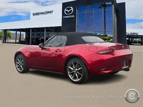 Used 2023 MAZDA MX-5 Miata Grand Touring w/ Weather Package image 4
