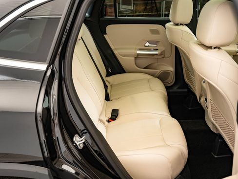 New 2026 Mercedes-Benz GLA 250 4MATIC image 45