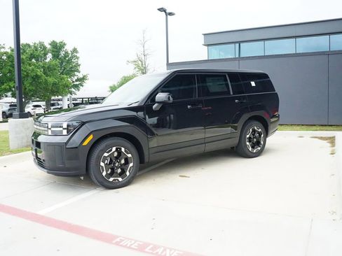 New 2026 Hyundai Santa Fe SE FWD image 4