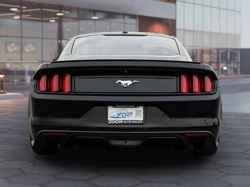 Used 2017 Ford Mustang Premium RWD image 7
