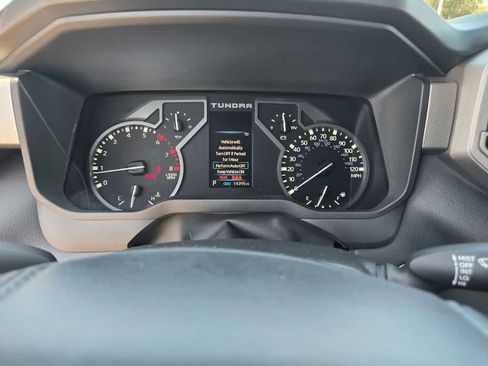 Used 2023 Toyota Tundra Limited AWD/4WD image 16