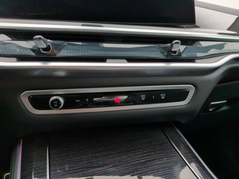 Used 2025 BMW X5 xDrive40i image 19