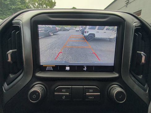 Used 2019 Chevrolet Silverado 1500 LTZ w/ LTZ Plus Package AWD/4WD image 21