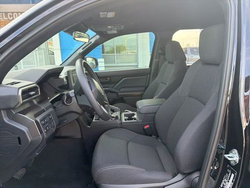 Used 2026 Toyota 4Runner SR5 image 31