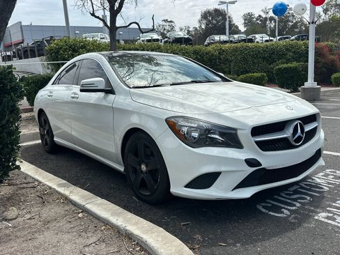 Used 2015 Mercedes-Benz CLA 250 image 2