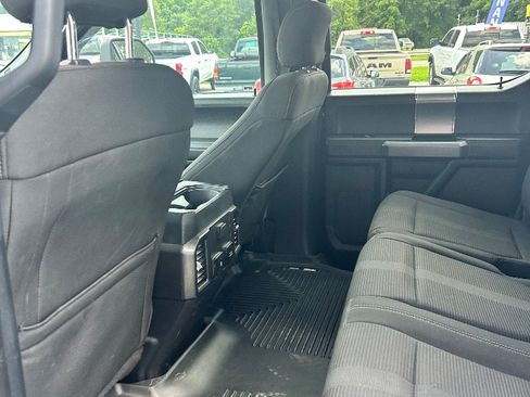 Used 2017 Ford F150 XLT w/ Equipment Group 302A Luxury AWD/4WD image 11