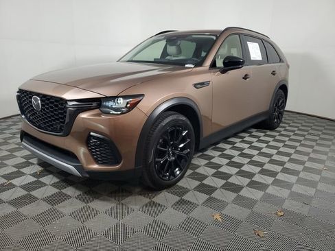 Certified 2025 MAZDA CX-70 3.3 Turbo w/ Premium Package image 3