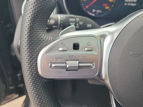 Used 2022 Mercedes-Benz GLC 300 image 22