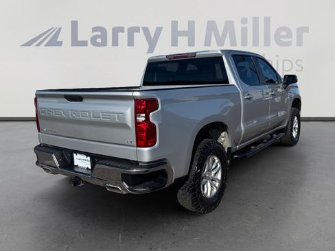 Used 2022 Chevrolet Silverado 1500 LT w/ Z71 Off-Road Package image 5