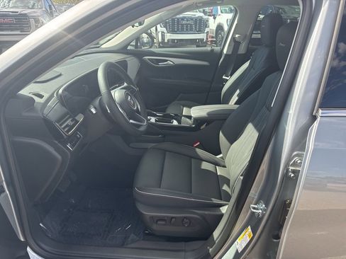 New 2024 Buick Envision Avenir image 10