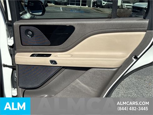 Used 2020 Lincoln Aviator Grand Touring w/ Elements Package Plus image 21