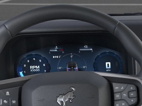 Used 2026 Ford Bronco Outer Banks AWD/4WD image 16