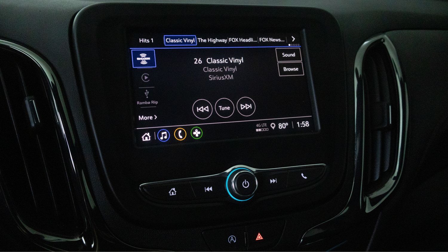 Used 2024 Chevrolet Equinox RS FWD image 14
