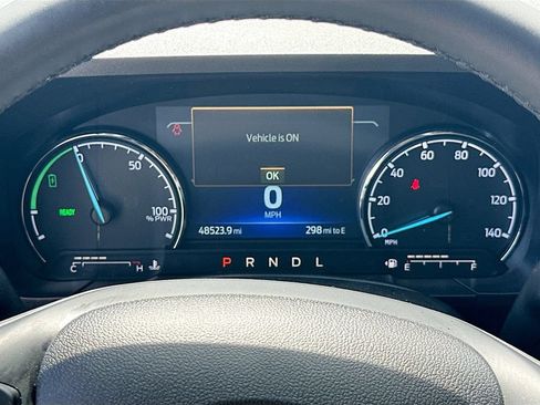 Used 2023 Ford Maverick Lariat w/ Lariat Luxury Package FWD image 12