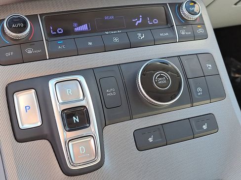 Used 2022 Hyundai Palisade SEL image 27