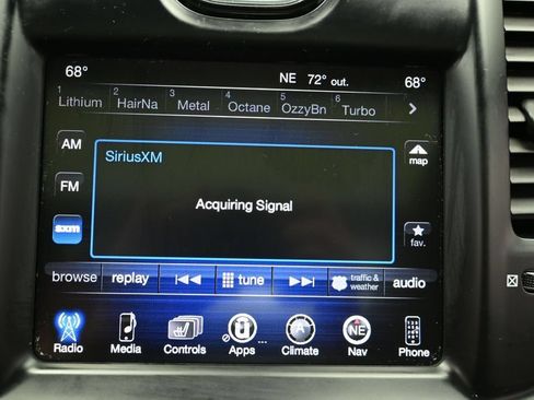 Used 2015 Chrysler 300 S w/ 300S Premium Group RWD image 23