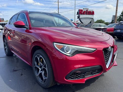 Used 2020 Alfa Romeo Stelvio Ti Lusso AWD/4WD image 37