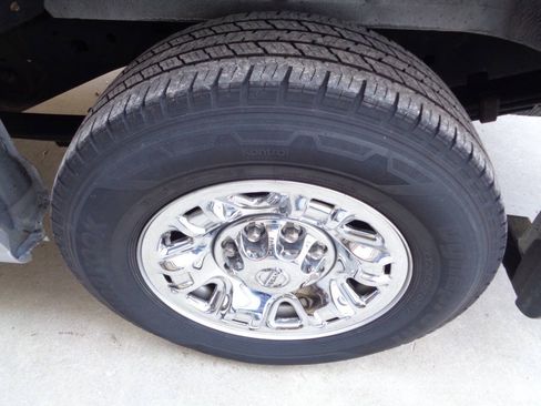 Used 2019 Nissan NV 3500 SL RWD image 57