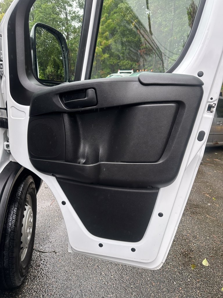 Used 2025 RAM ProMaster 2500 w/ U-Haul Equipment Group FWD image 25