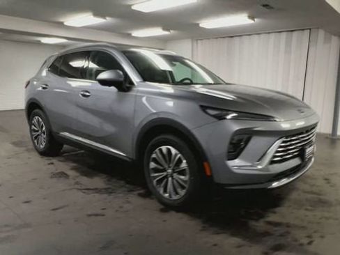 New 2026 Buick Envision Preferred image 2